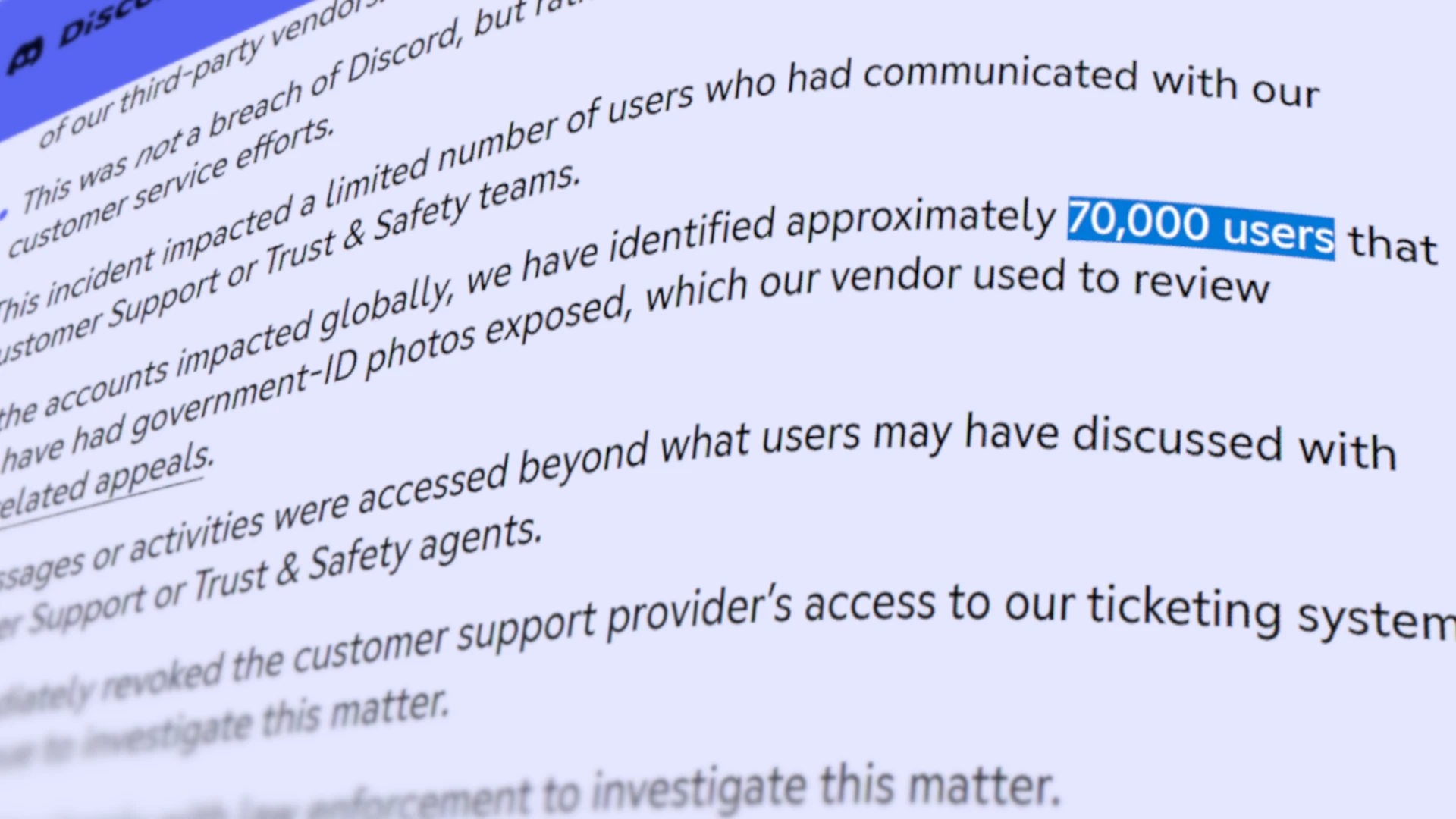 約7万人分の公的身分証が漏洩したと主張するDiscordの公式サイトのスクリーンショット